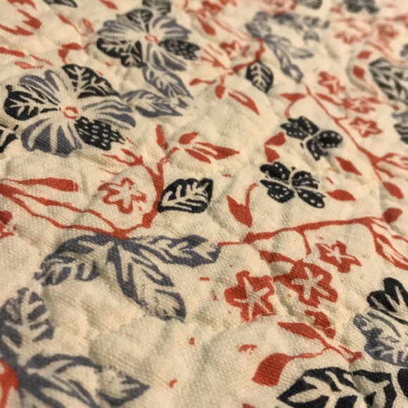 Meet your Posher, Abby - Picture 1 of 1